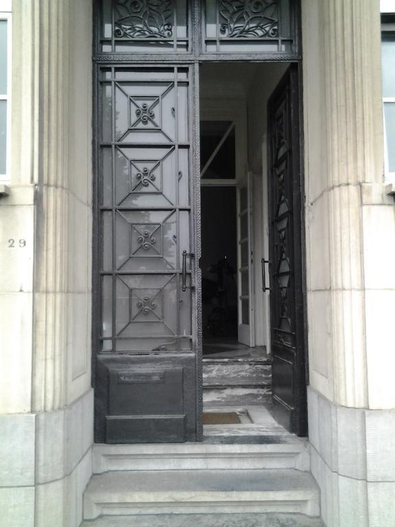 Gery Art Gallery Namur Kültér fotó